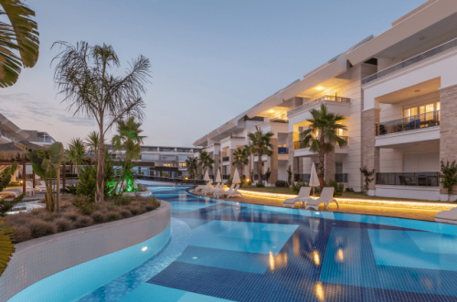 Mit weloveholidays Urlaub schon ab € 15,- Anzahlung pro Person buchen. Hol dir deinen Rabatt von bis zu € 320,- und buche jetzt!